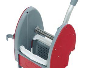 PRESSE PLASTIQUE AVEC MACHOIRES